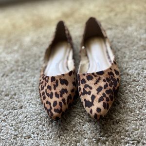 Cheetah Print Point Toe Flats